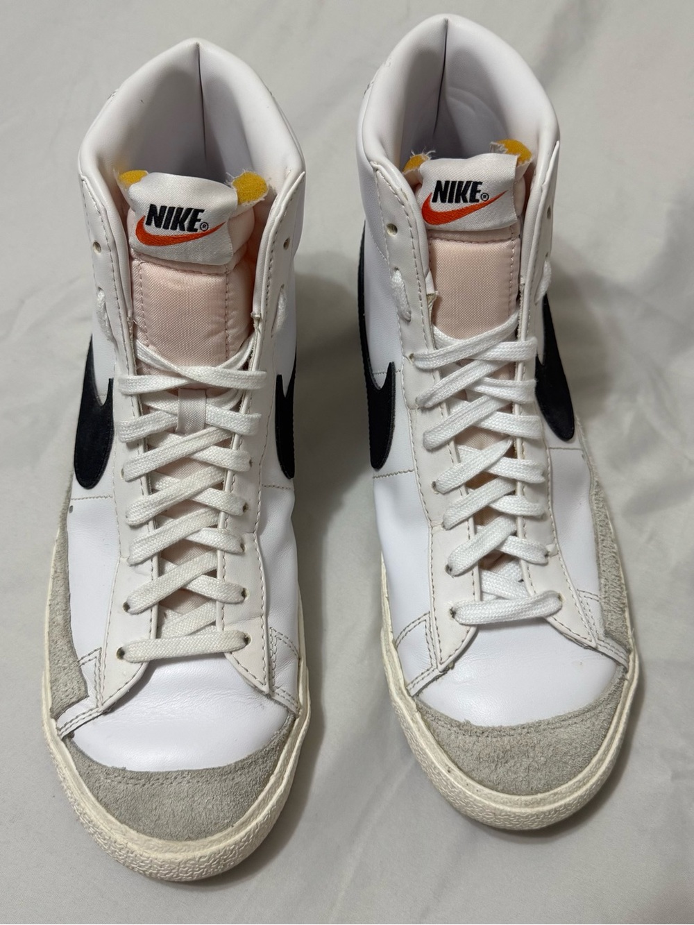 Mens US 10 -Nike Blazer Mid 77 Vintage White Black 2019 sneaker shoe